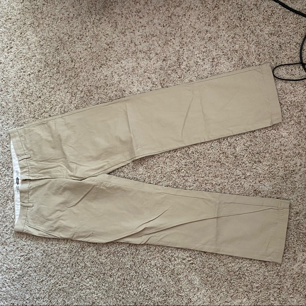 Classic straight khakis!